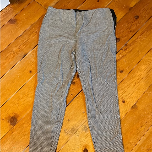 LOFT Women's Black and White Checkered Trousers - Picture 1 of 5